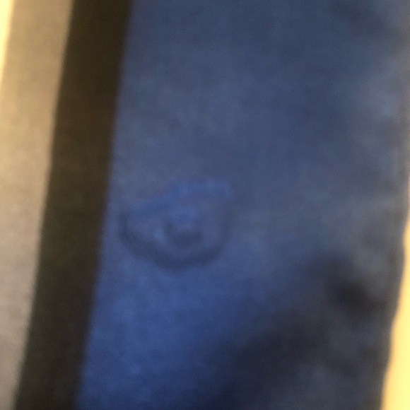 Printed Square Scarfπ - Picture 5 of 11